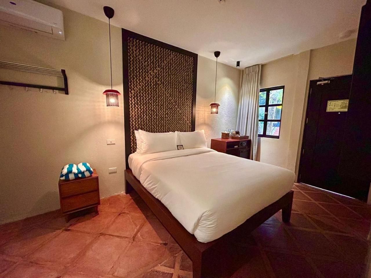 THE HENRY RESORT BORACAY PROMO B :KALIBO-AIRFARE,ROOM, TRANSFER, INSURANCE + FREEBIES**  boracay Packages